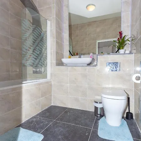 One Bedroom Serviced Apartment Smethwick F312 Birmingham Exterior photo