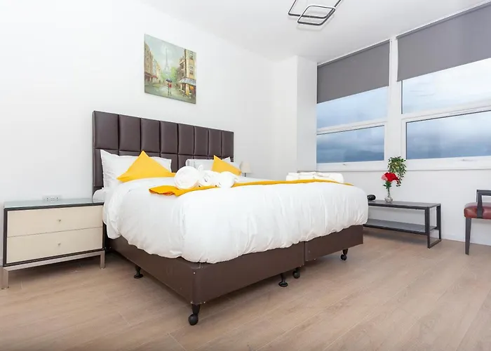 One Bedroom Serviced Apartment Smethwick F312